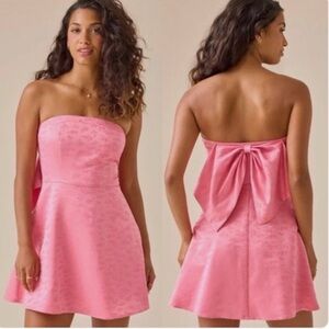 NWT Altar’d State Rae Pink Satin Jacquard Strapless Mini Bow Dress Size M